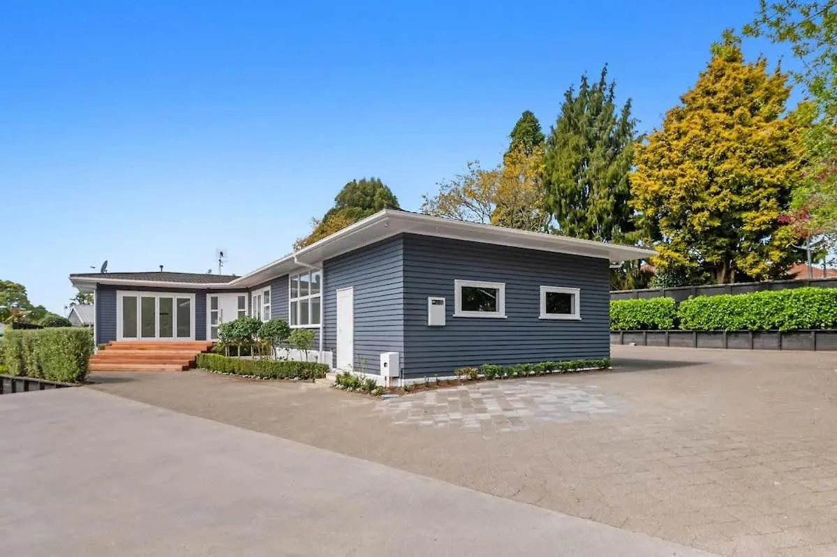 Epic Escape Villa Rotorua
